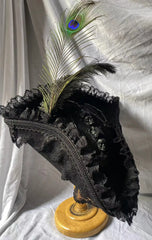 Women’s Steampunk Gothic Skull & Feather Tricorn – Medieval & Renaissance Pirate Hat