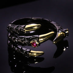 Gothic Dragon Claw Ring – Two-Tone Zinc Alloy with Pink Zircon Eye